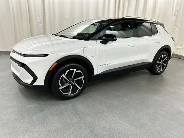 New 2026 Summit White Chevrolet LT image 2