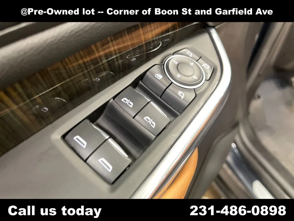 Used 2019 Gray Cadillac Premium Luxury image 16