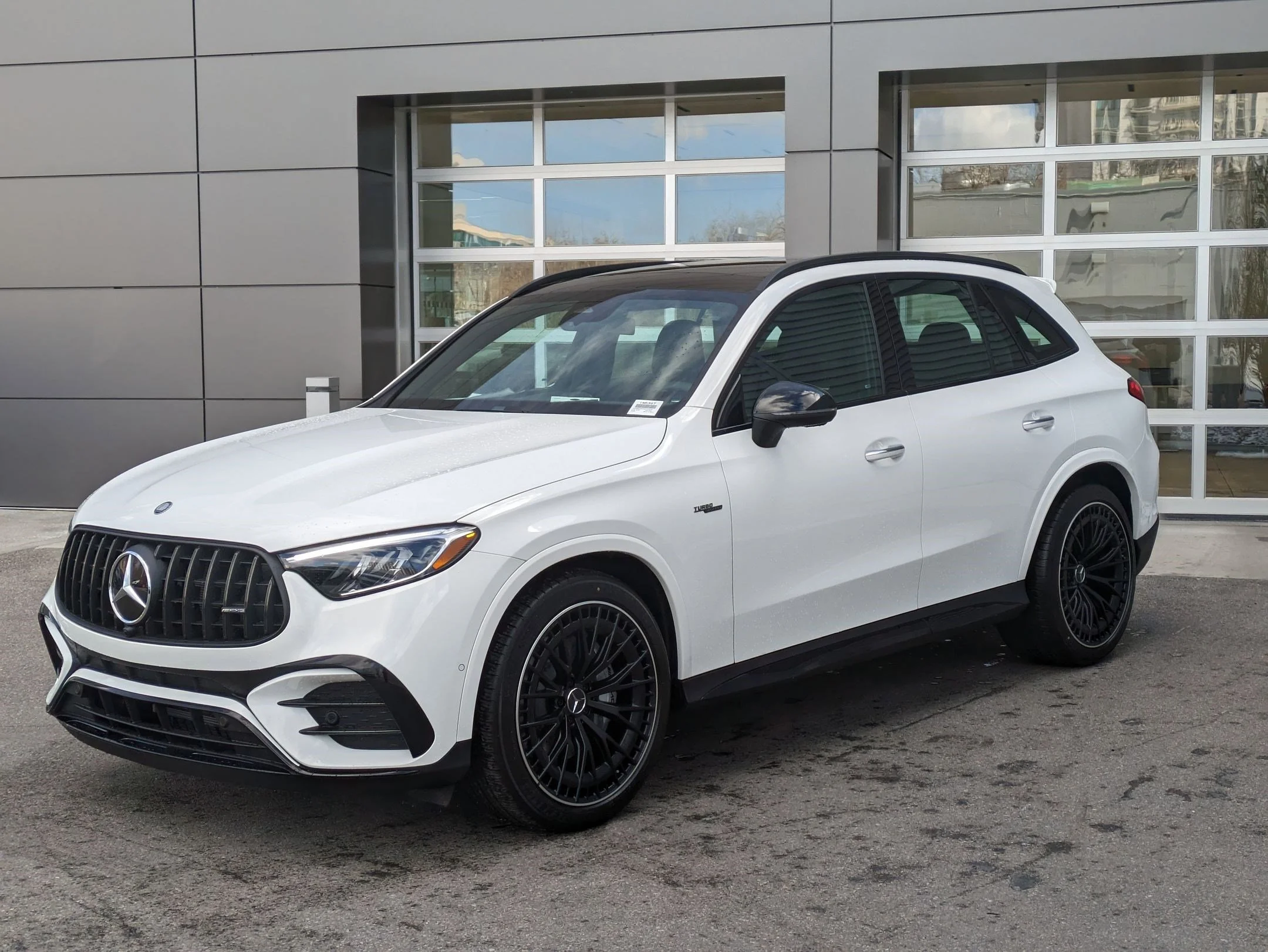 2025 Mercedes-Benz GLC AMG GLC43 - Photo 25