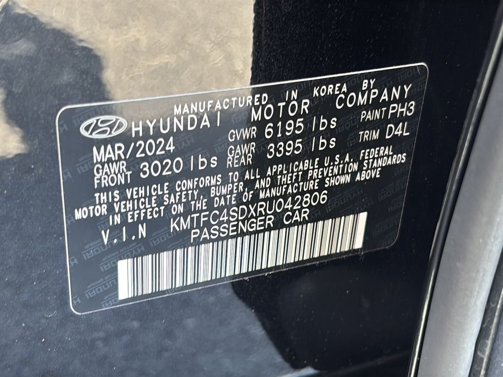 Certified Used 2024 Vik Black Genesis 3.5T e-SC image 40