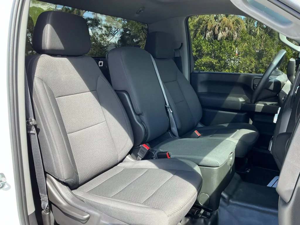 Used 2025 White GMC Pro image 19