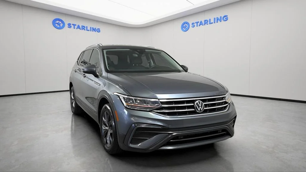 Used 2022 Gray Volkswagen 2.0T SE image 14