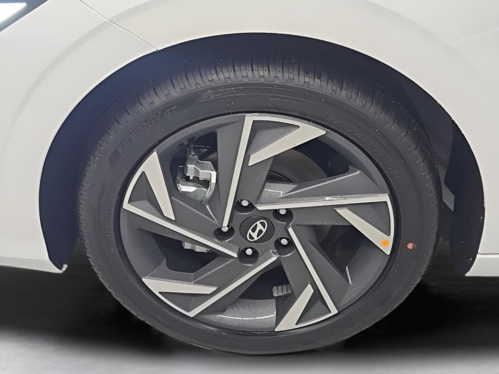 New 2026 White Hyundai Limited image 32