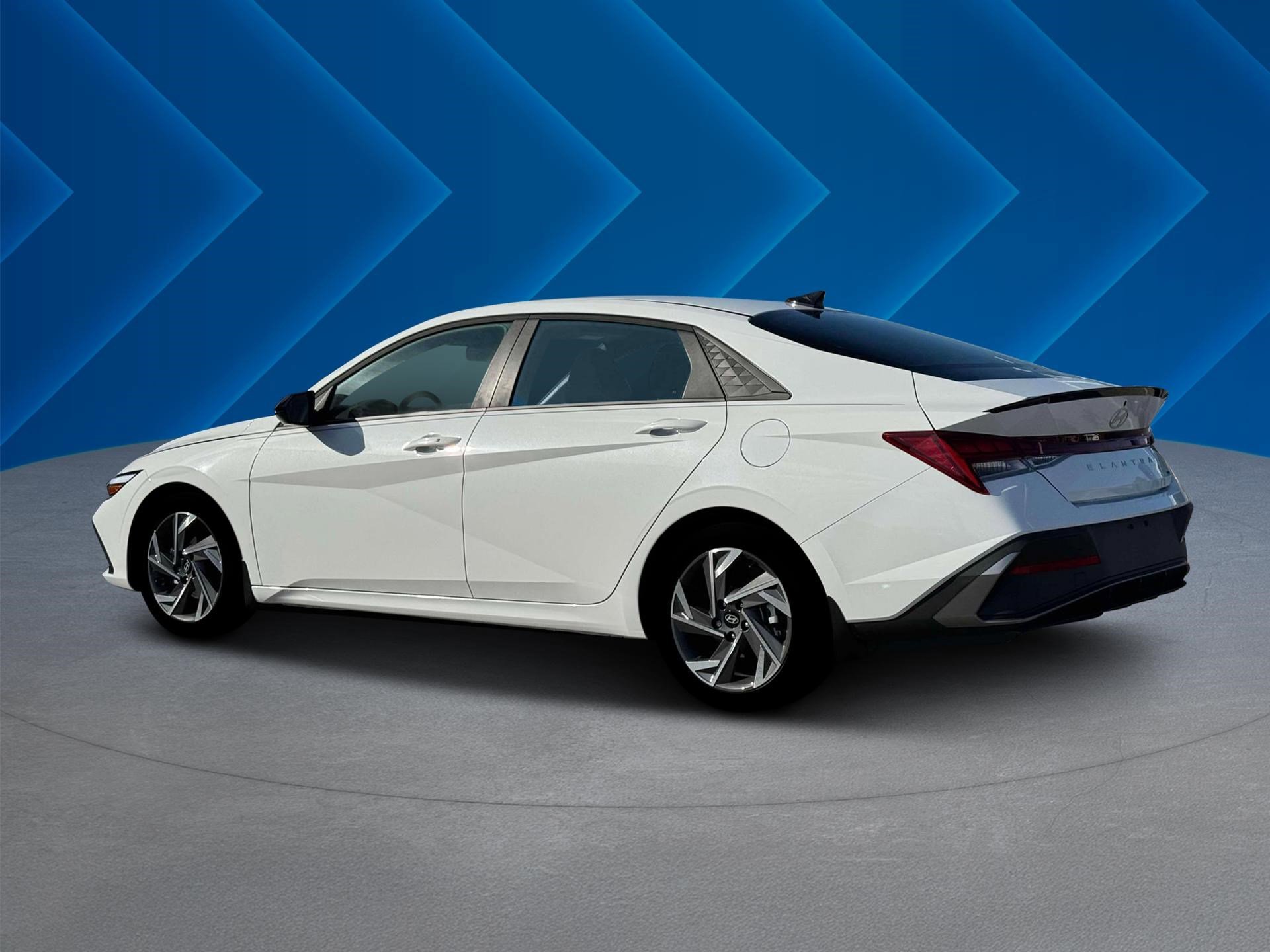 New 2025 Serenity White Hyundai SEL Sport image 4