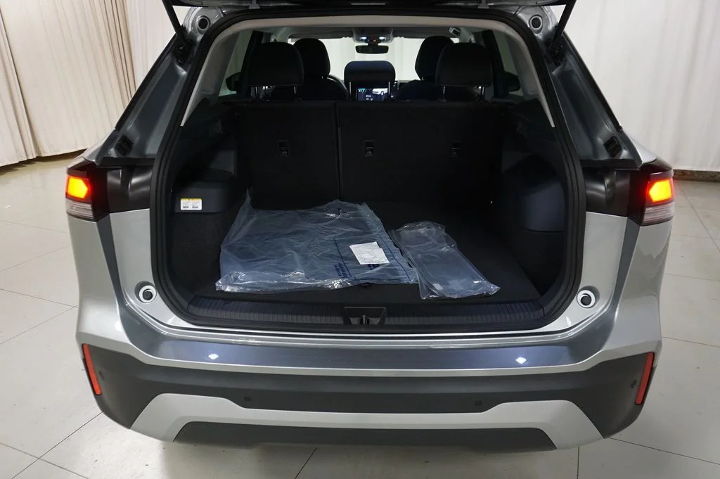 New 2026 Silver Volkswagen 2.0T S image 27