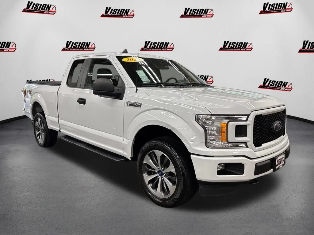 Used 2020 White Ford XL image 3