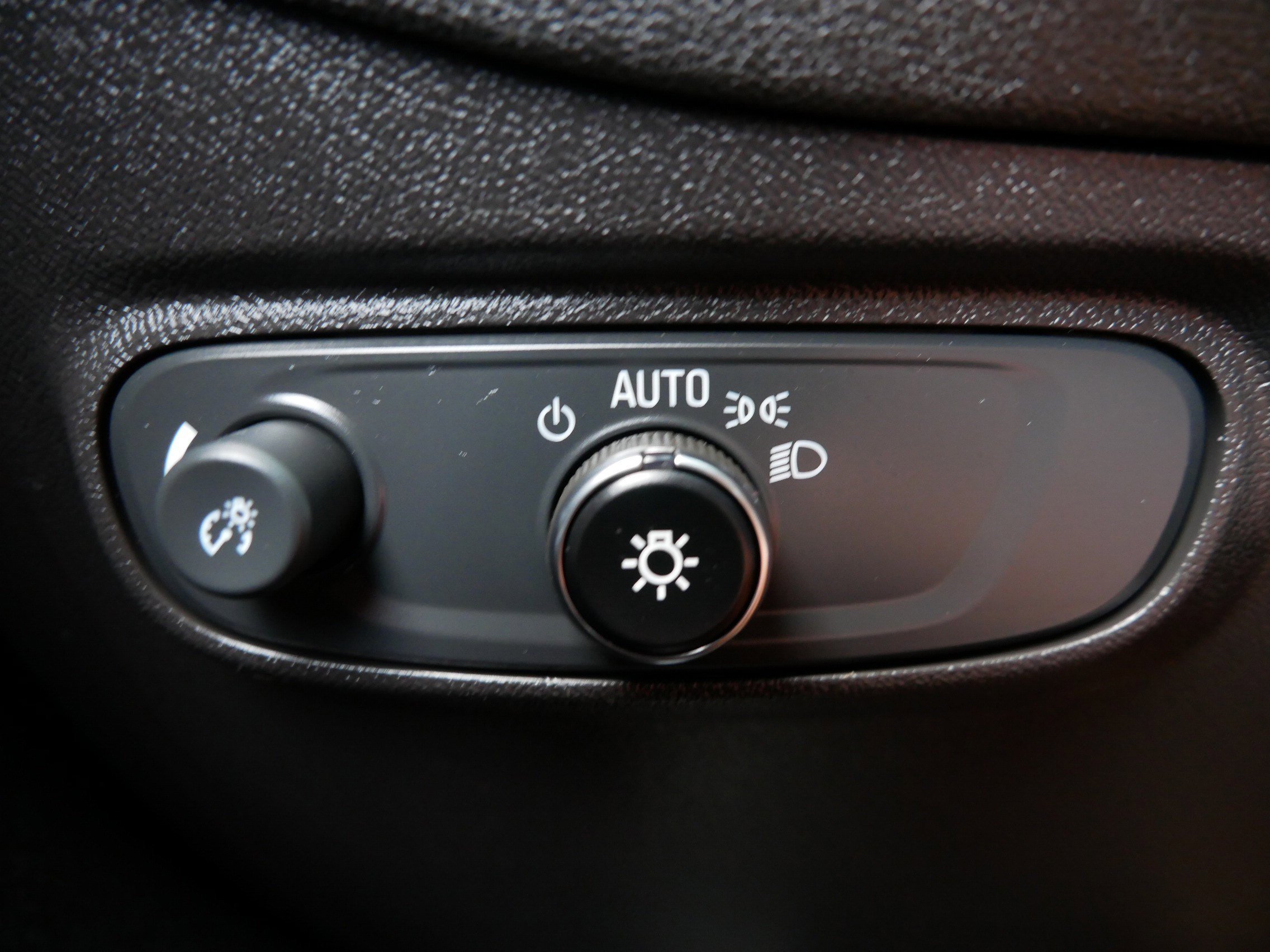 Used 2024 Mosaic Black Metallic Chevrolet LT image 26