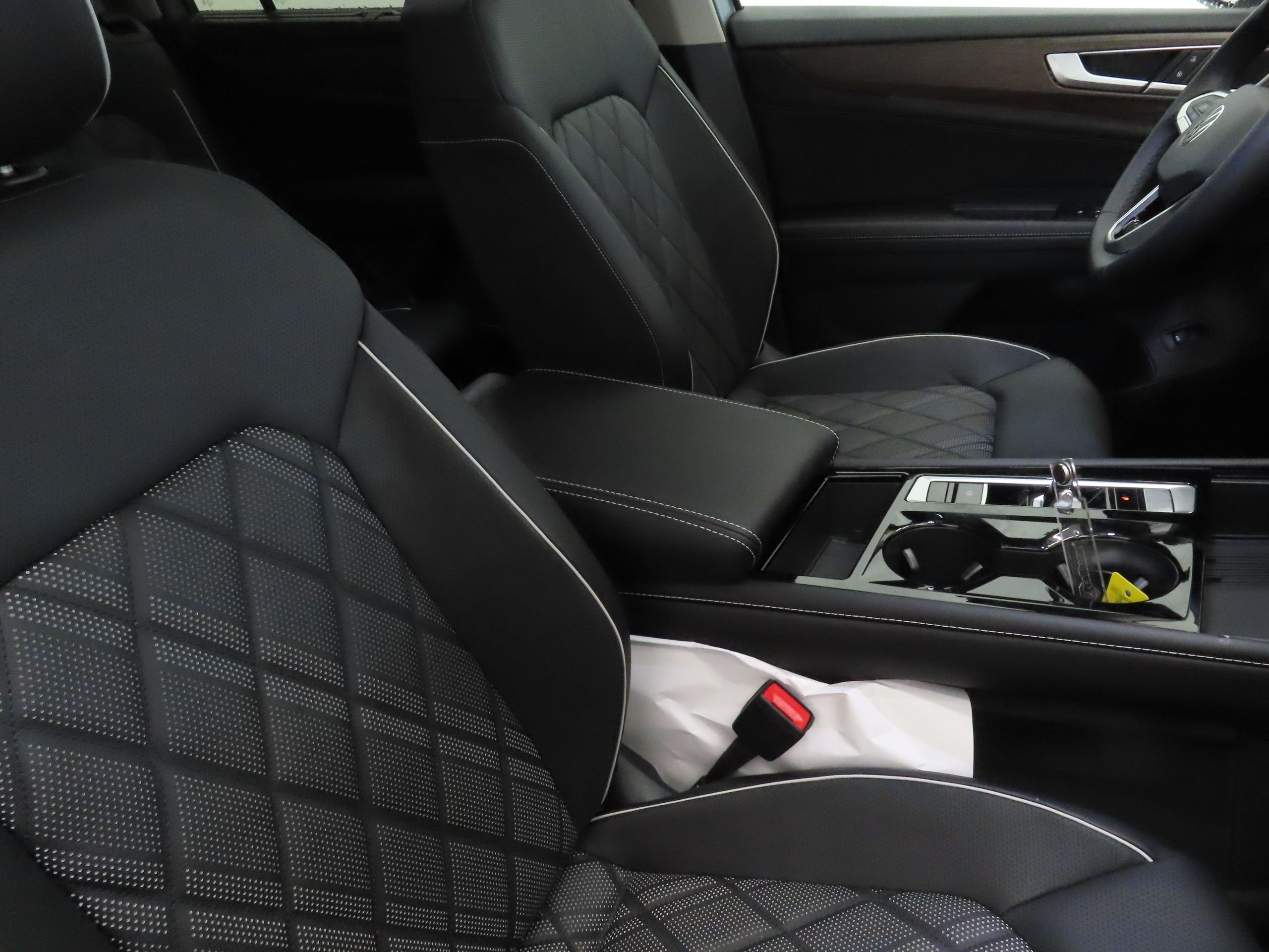 New 2026 Silver Volkswagen 2.0T SEL Premium R-Line image 28
