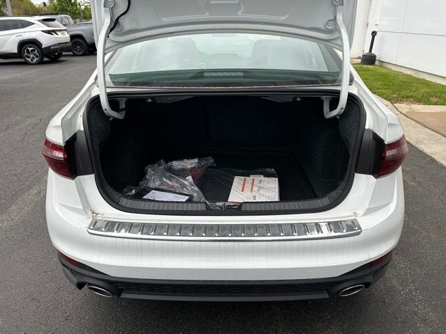 New 2026 Pure White Volkswagen 2.0T Autobahn image 11