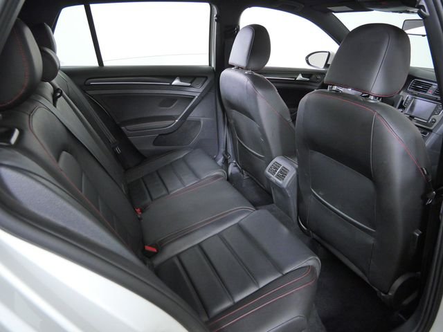 Used 2017 White Volkswagen SE image 15