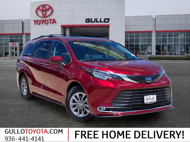 2023 Toyota Sienna XLE