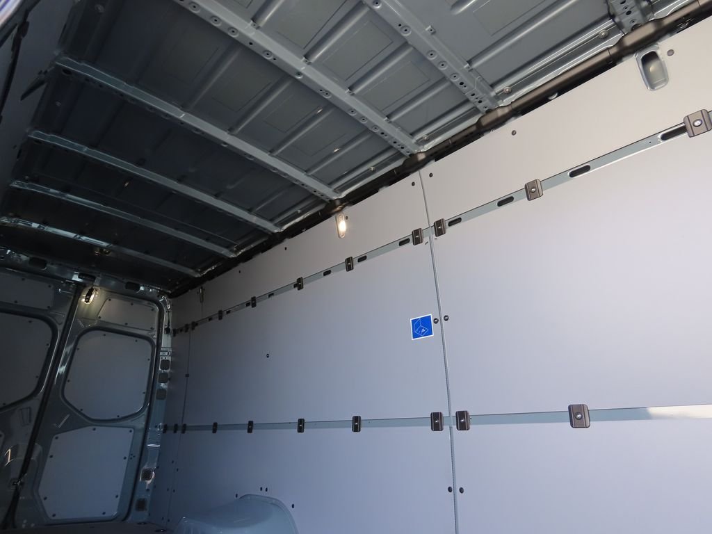 New 2026  Mercedes-Benz Cargo 170 WB image 27