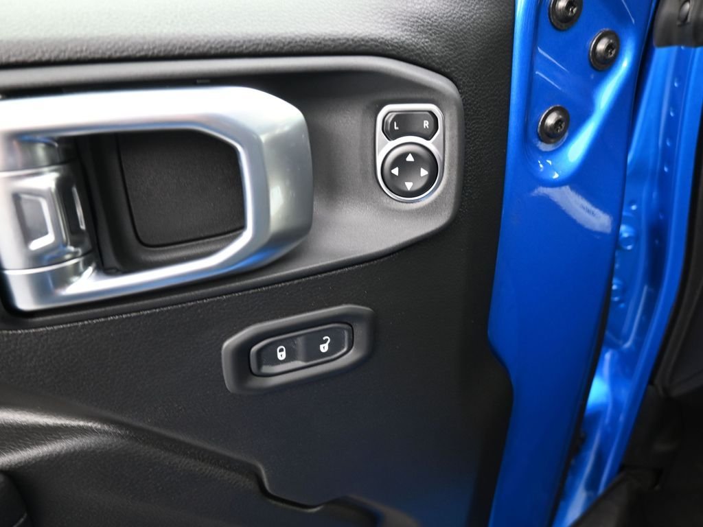 New 2026 Hydro Blue Pearlcoat Jeep Sport S image 13