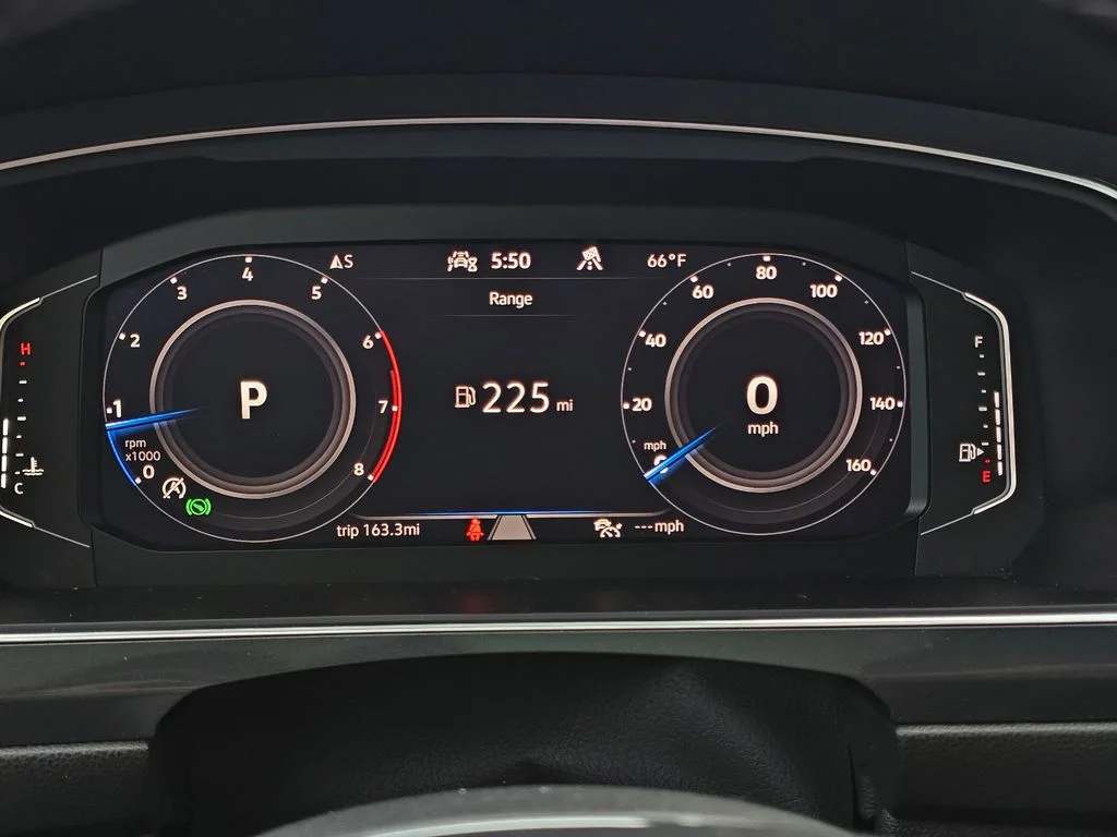 2021 Volkswagen Tiguan SEL Premium R-Line - Photo 31