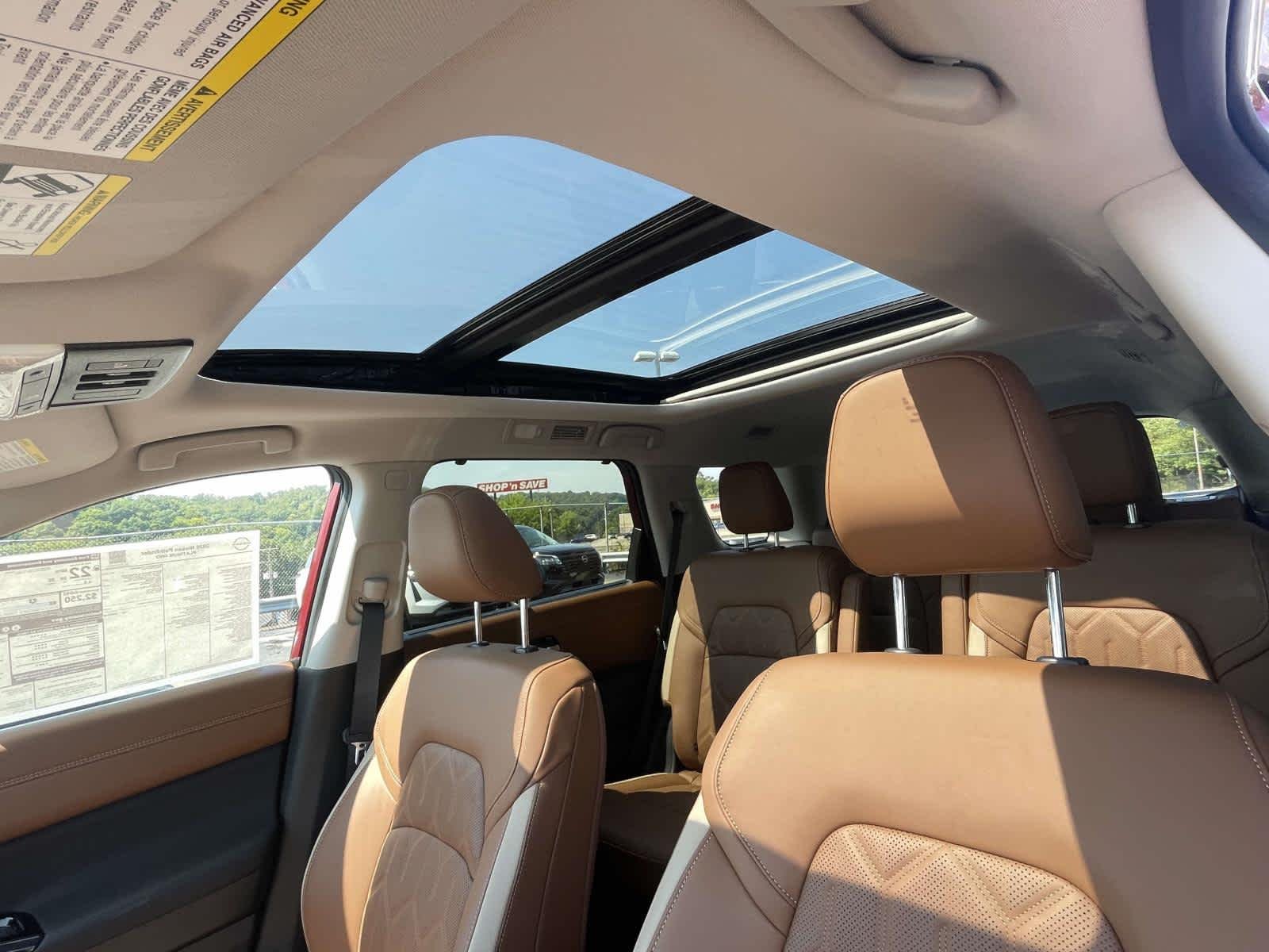 New 2026 Scarlet Ember Tintcoat Nissan Platinum image 5
