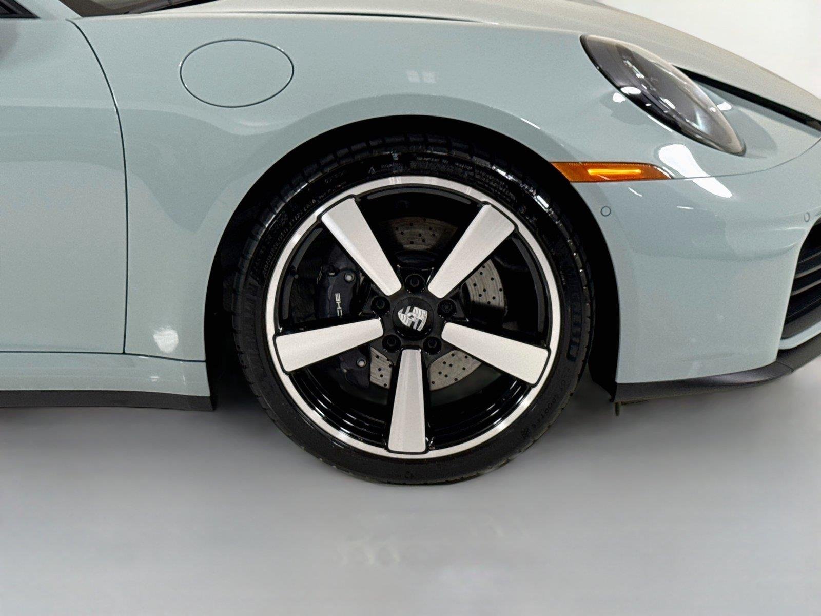 Used 2025 Shade Green Metallic Porsche Carrera | Surround View | Sport Exhaust | BOSE | Classic Wheels image 36