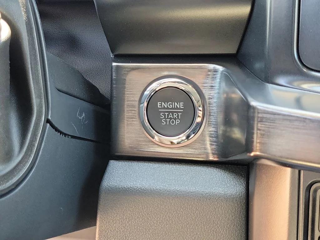 New 2026 Carbonized Gray Metallic Ford F-250® Lariat® image 29