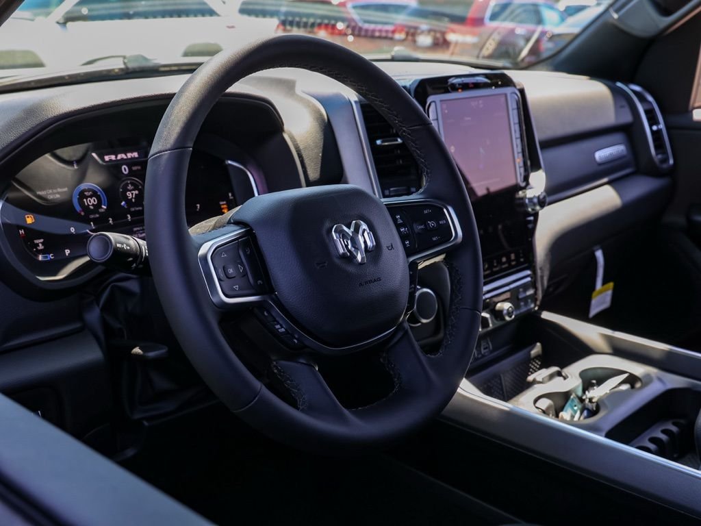 New 2026 Bright White Clear-Coat Exterior Paint RAM Big Horn Night Edition image 13