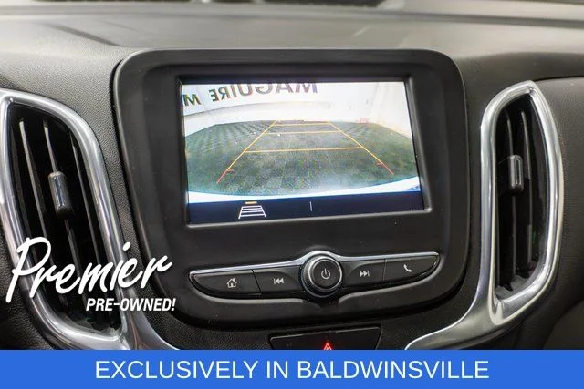 Used 2021 White Chevrolet LT image 24