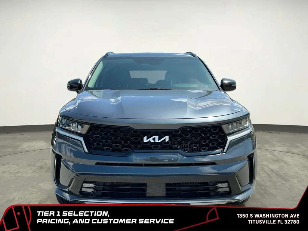 Used 2022 Gray Kia EX image 11