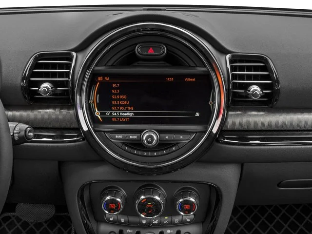 Used 2016 Thunder Gray Metallic MINI Clubman image 9