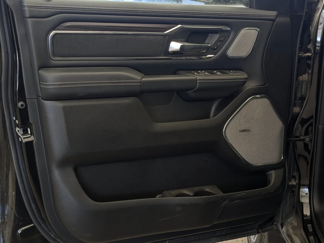 New 2026 Black RAM Laramie - - 4x4 - Twin Turbo - 22 Black Wheels - 14.4 Screen - Harman/Kardon & More! image 12