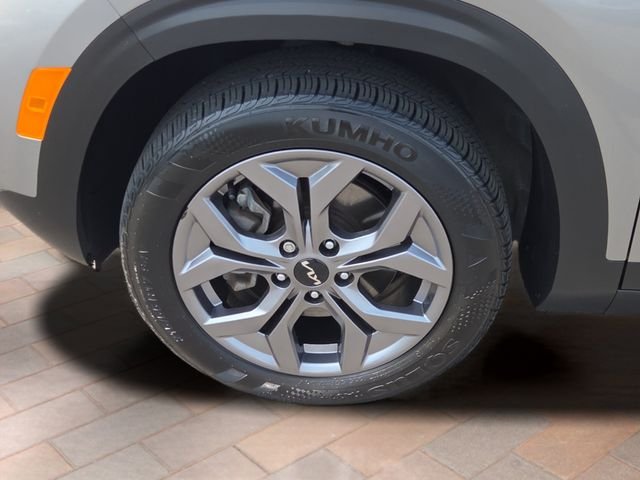 Certified Used 2024 Gray Kia LX image 21
