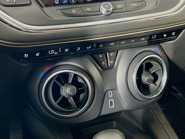 Used 2021 Gray Chevrolet Premier image 20