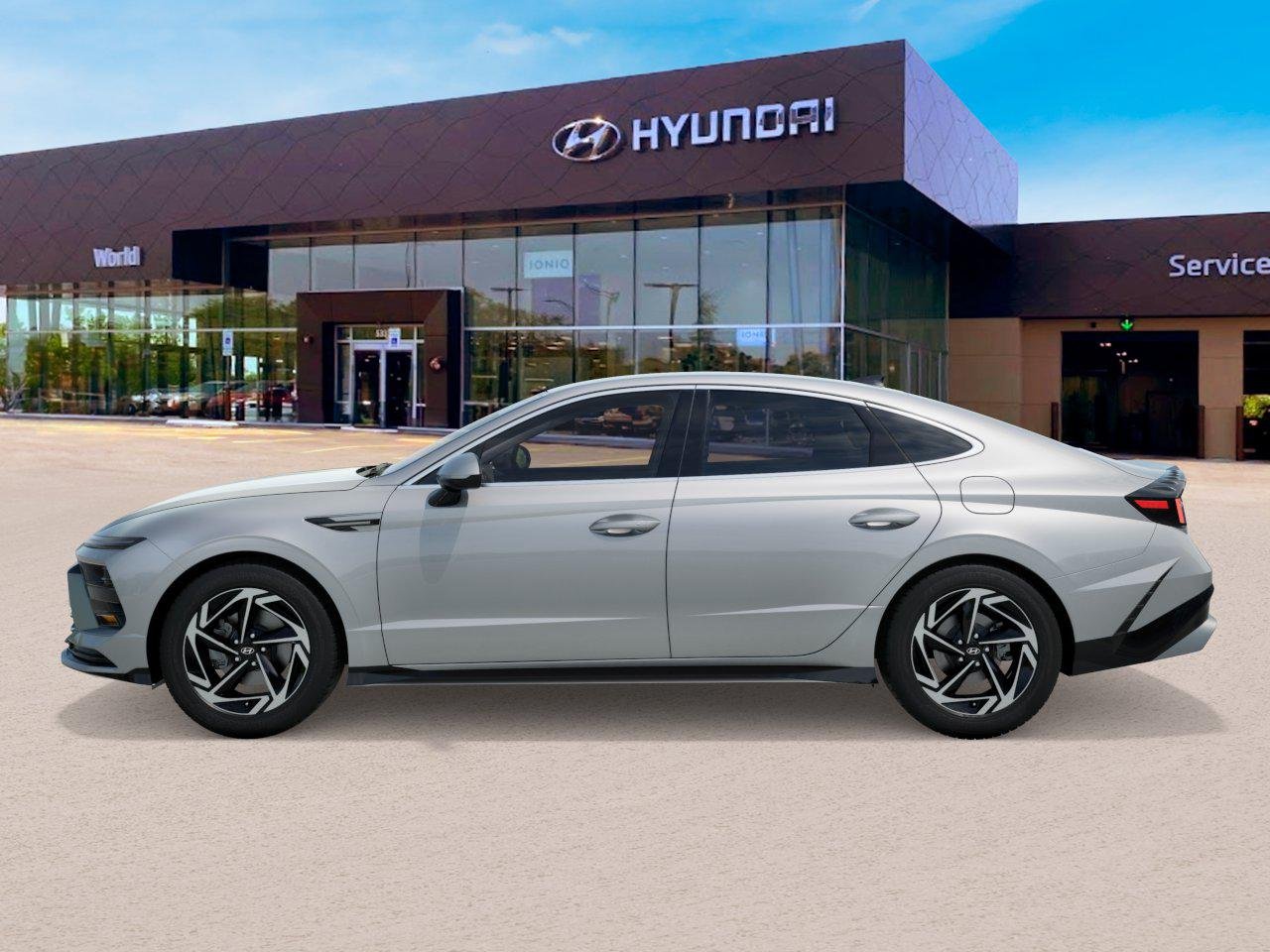 New 2026 Aero Silver Hyundai SEL Sport image 3