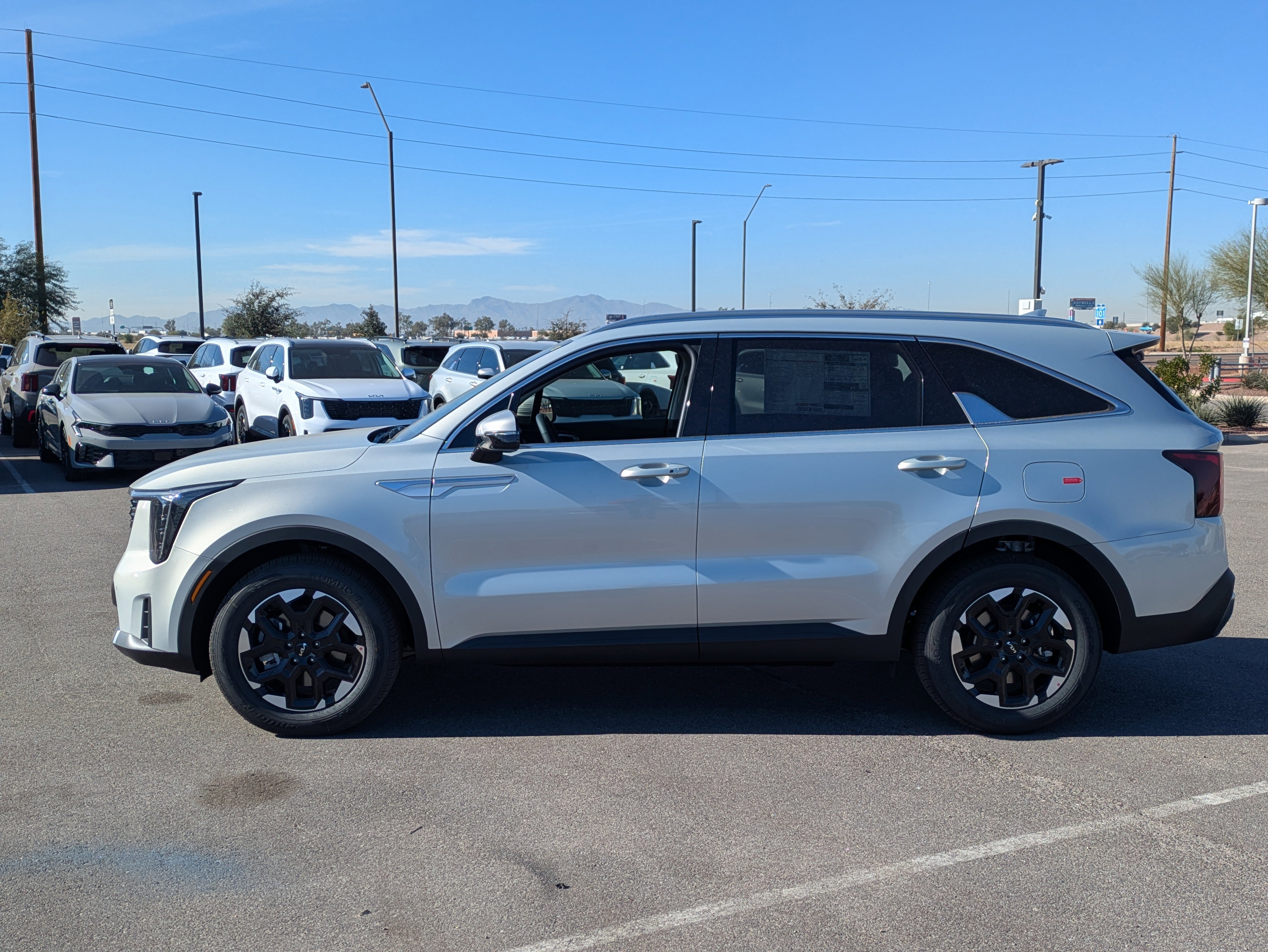New 2026 Ivory Silver Kia S image 2