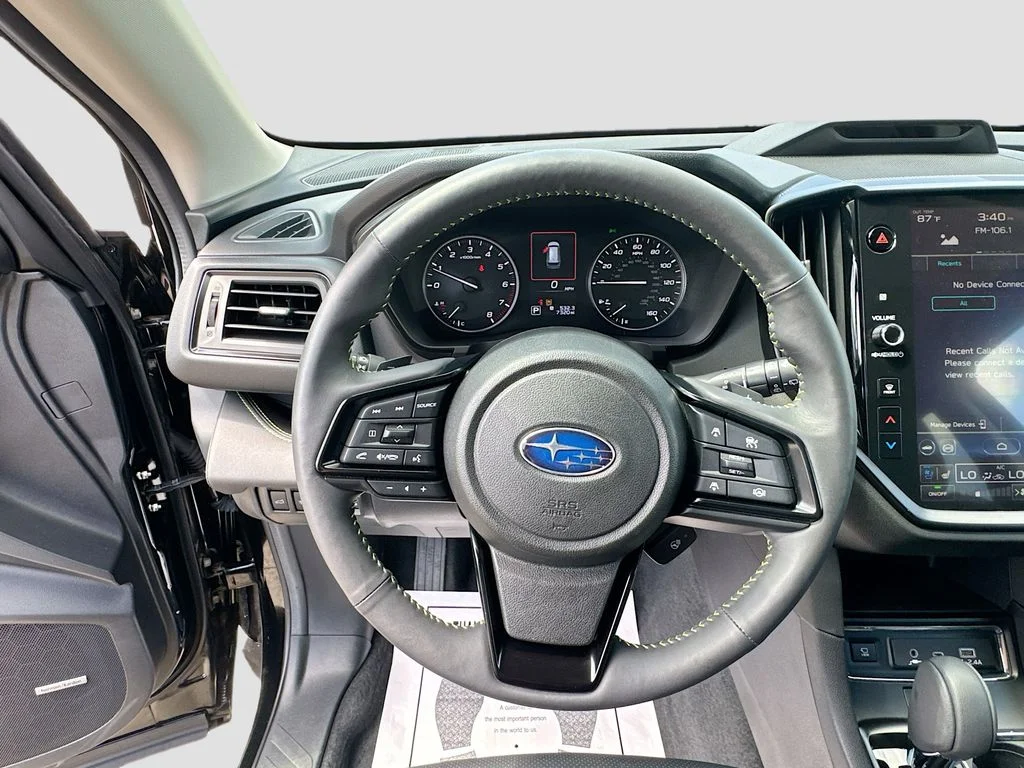 Used 2025 Black Subaru Onyx Edition Touring image 11