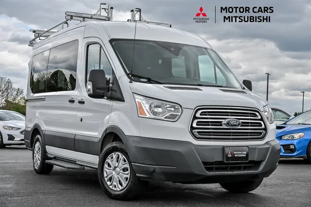 2017 Ford Transit 150 XLT