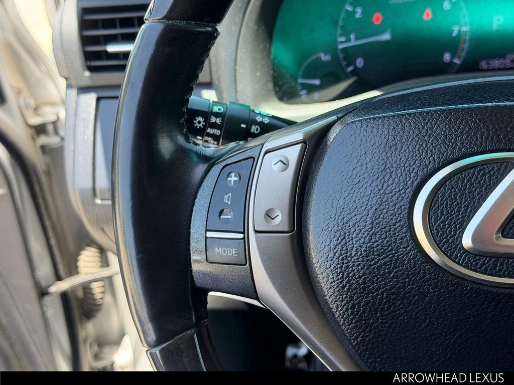 Used 2013 Silver Lexus 350 image 22