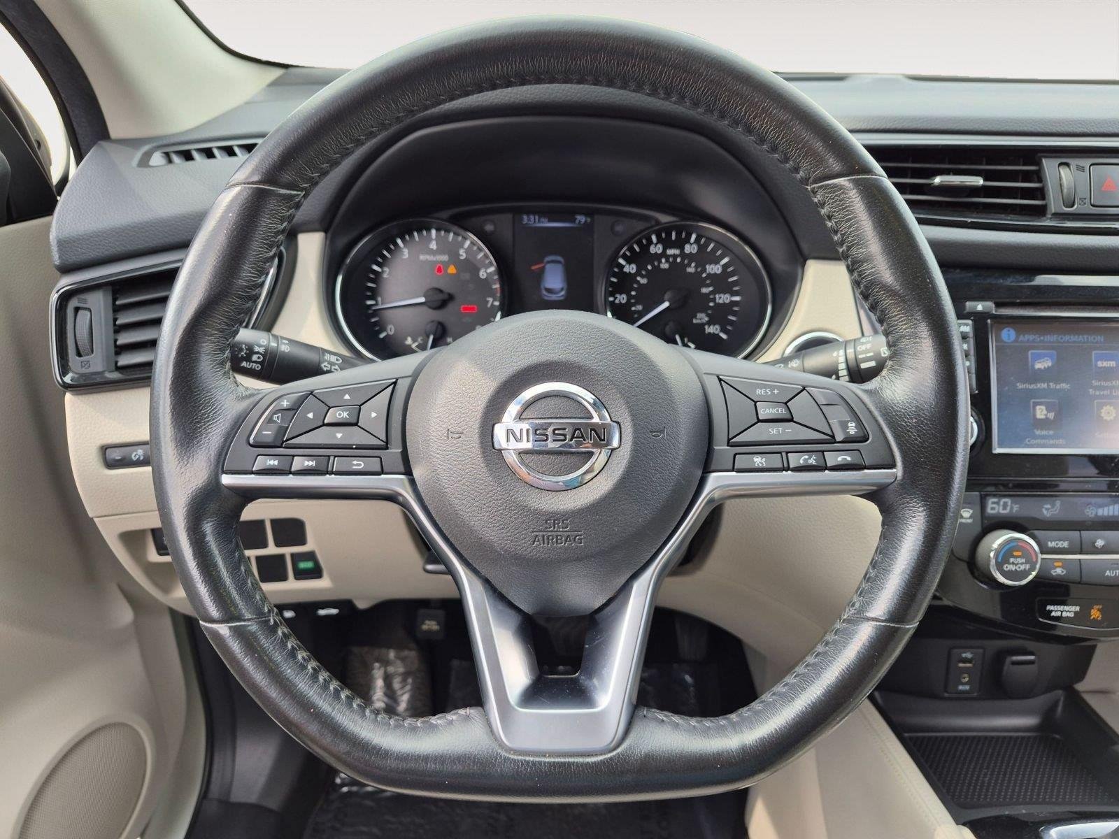Used 2018 Pearl White Nissan SL image 28