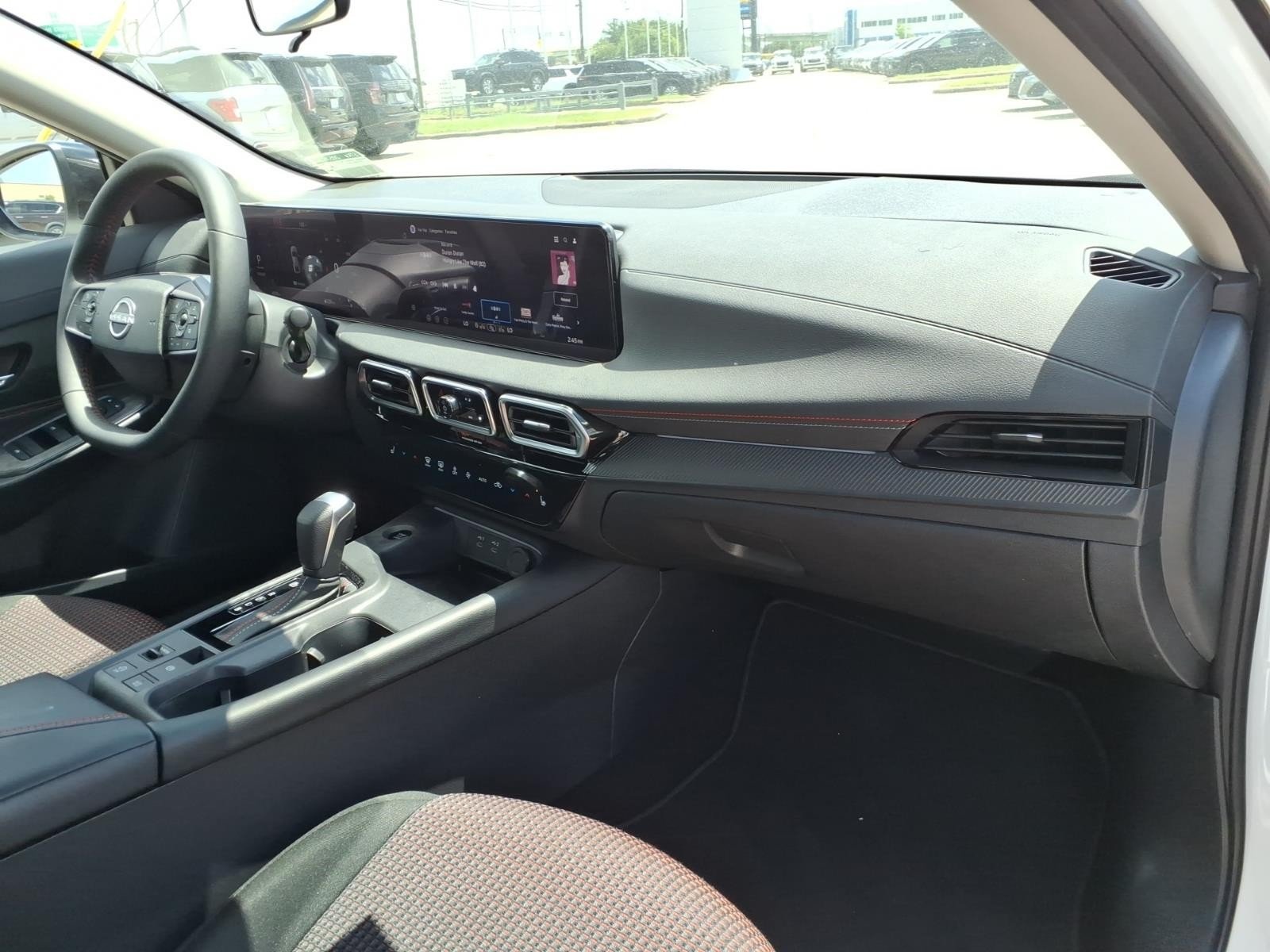 2026 Nissan Sentra SR White at Robbins Nissan