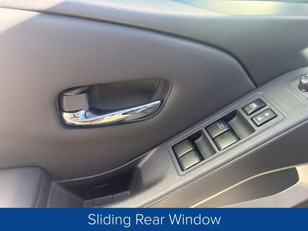 Used 2022 Glacier White Nissan SV image 11