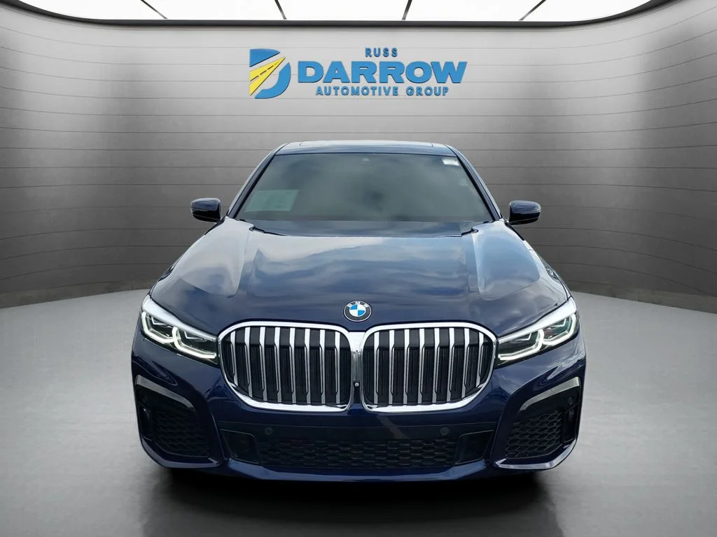 Used 2022 Blue BMW 740i xDrive image 8