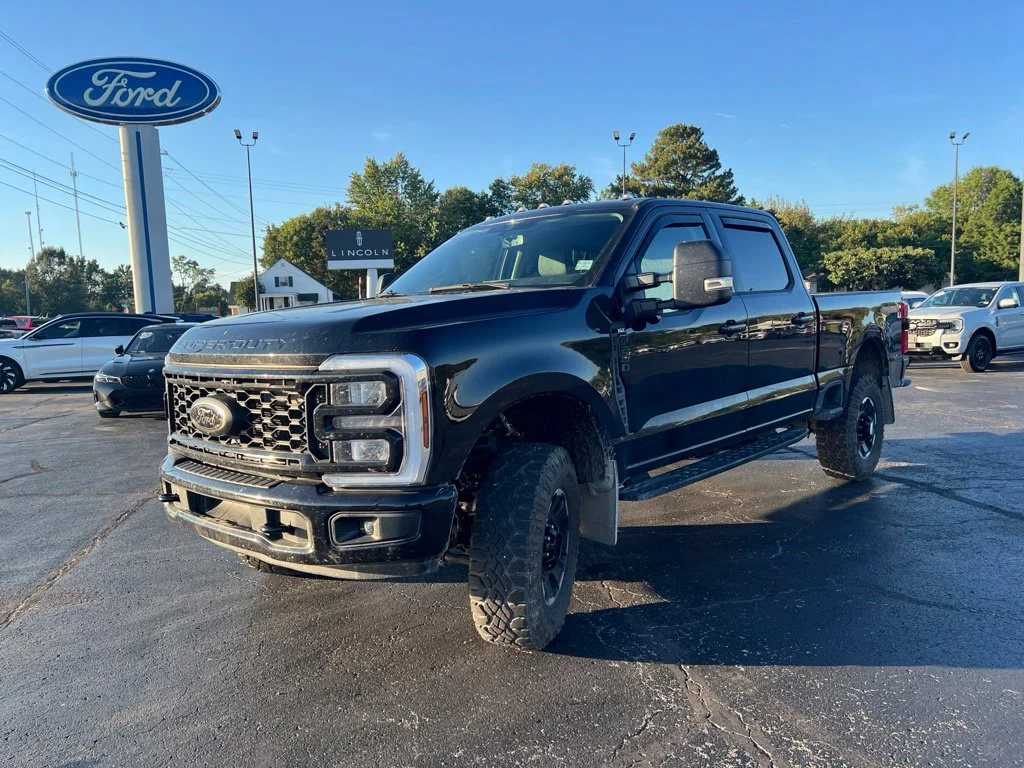 Used 2026 Black Metallic Ford XLT image 7