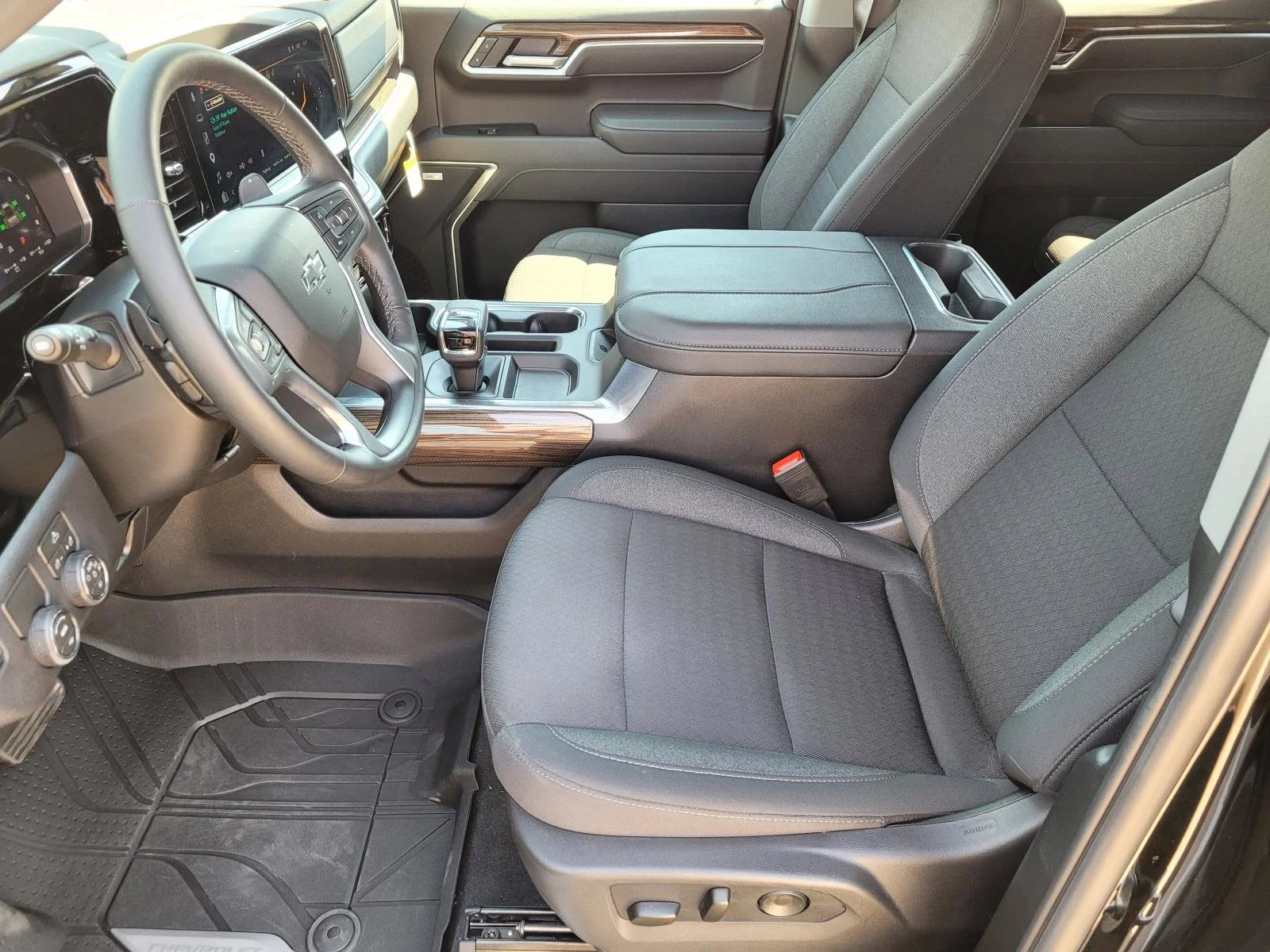 2026 Chevrolet Silverado 1500 RST - Photo 15