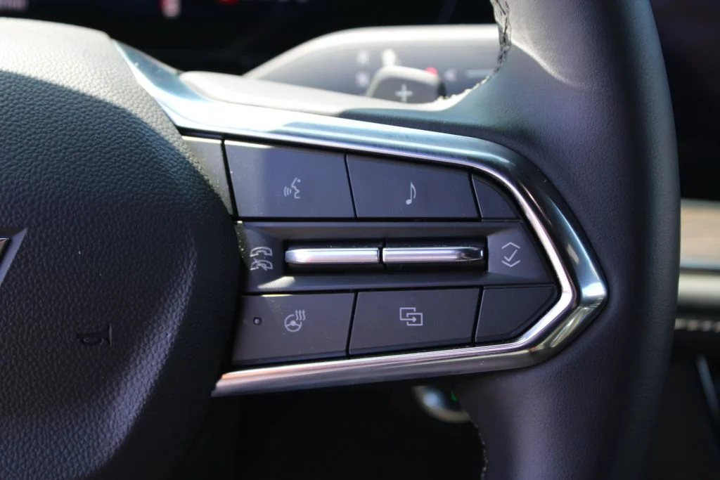 Used 2026 Black Chevrolet LT image 27