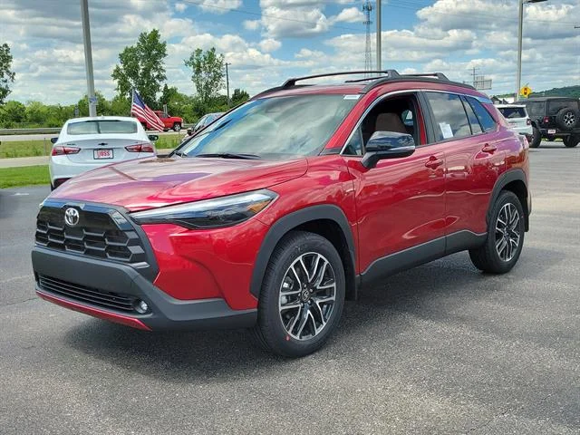 New 2026 Soul Red Crystal Toyota XLE image 32