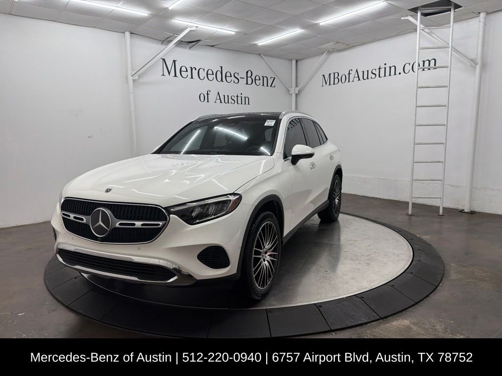 Certified Used 2026 White Mercedes-Benz GLC 300 image 3