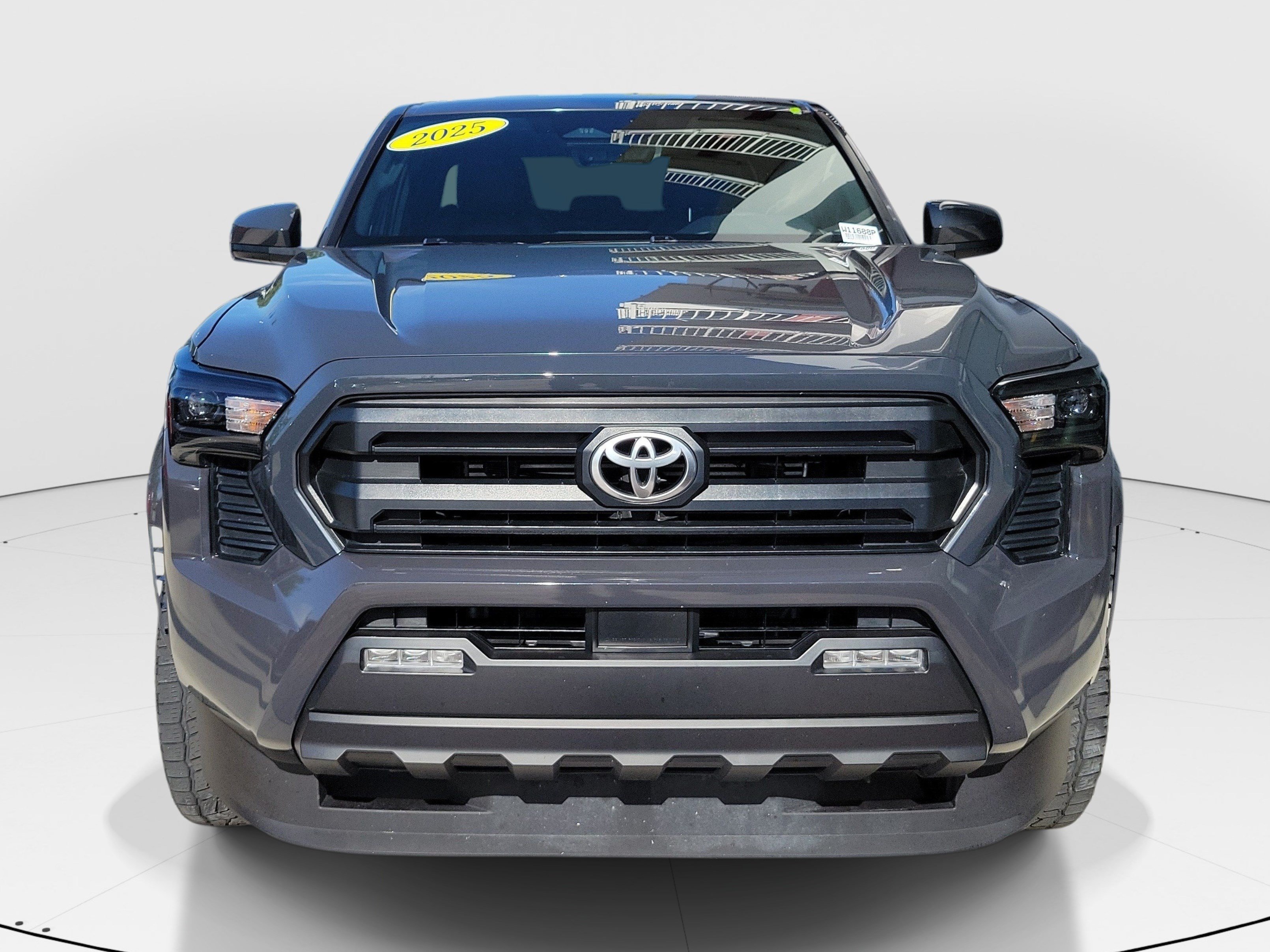 Used 2025 Underground Toyota SR5 image 2
