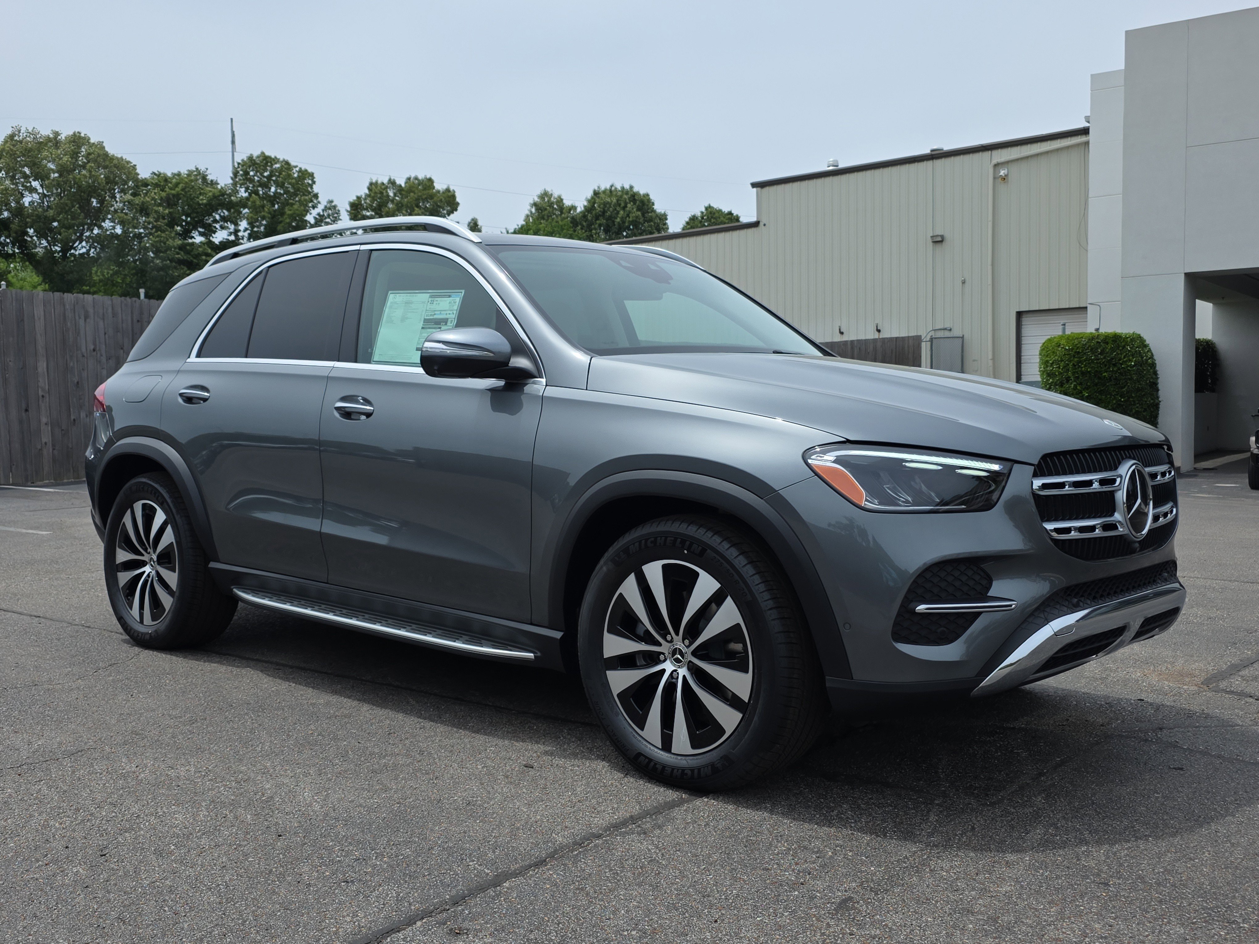 New 2026 Selenite Grey Metallic Mercedes-Benz GLE 350 image 35
