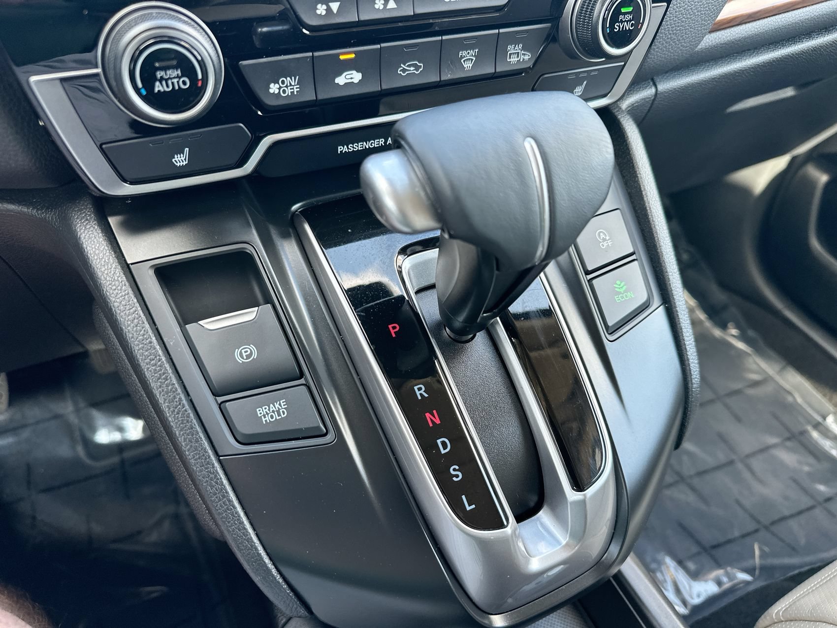 Used 2020 White Honda EX-L image 19