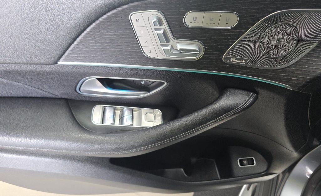 Certified Used 2022 Gray Mercedes-Benz GLE 450 image 9