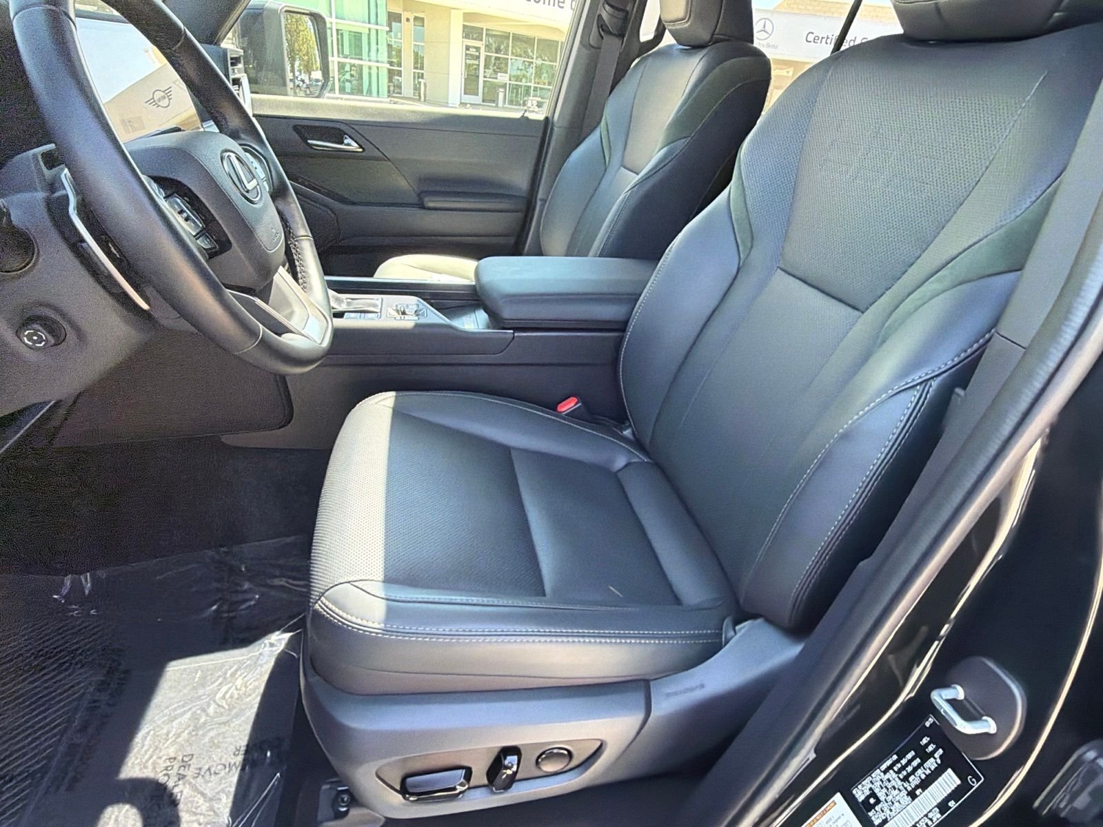 Used 2025 Black Lexus 550 Overtrail image 22