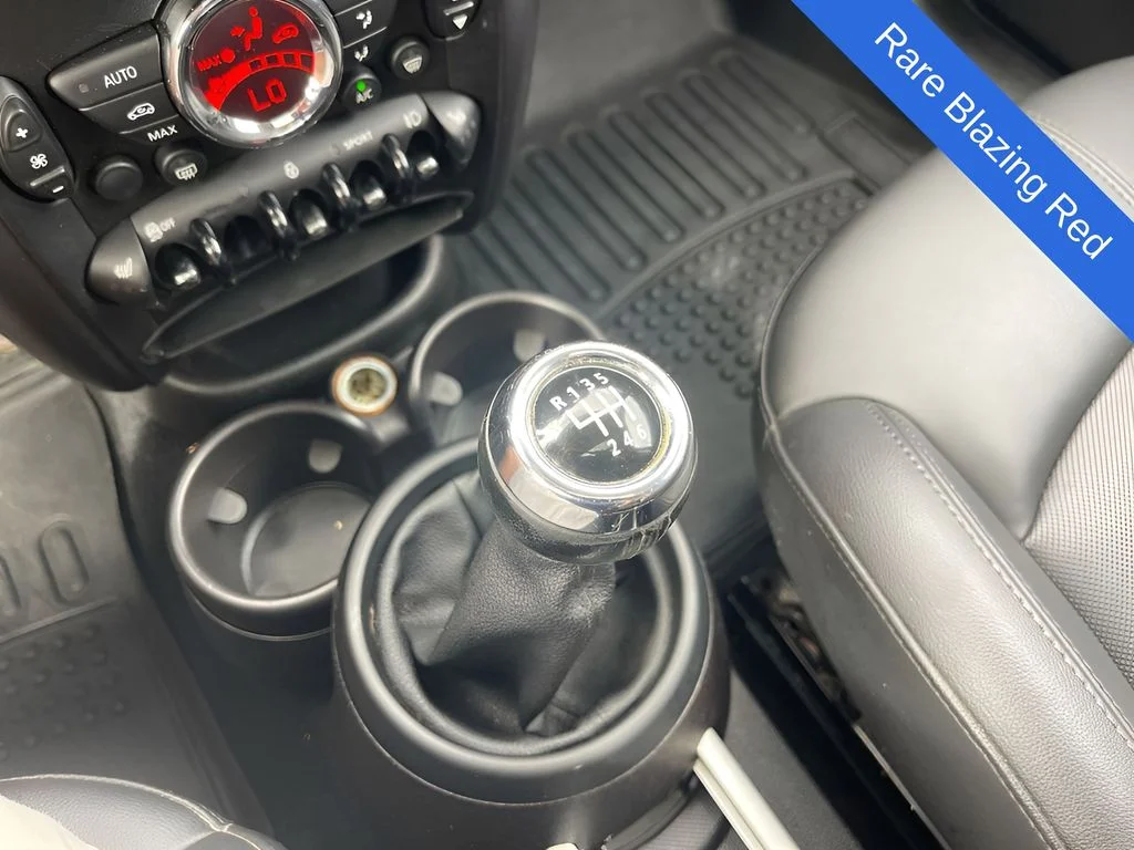 Used 2013  MINI Base image 18