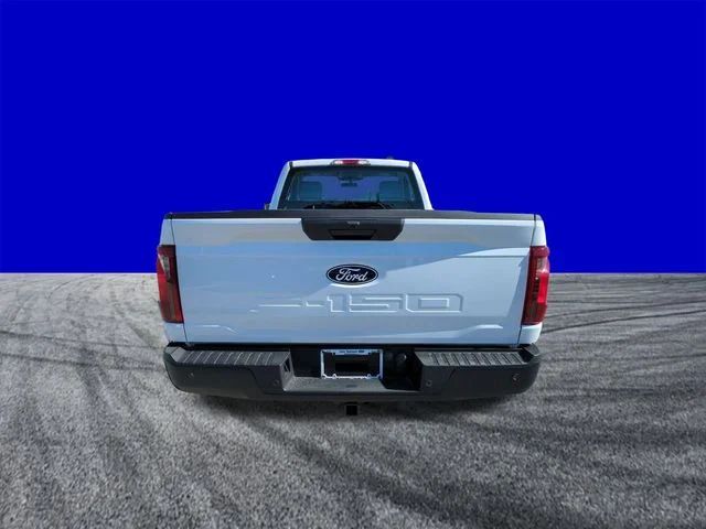 New 2026 Oxford White Ford XL image 5
