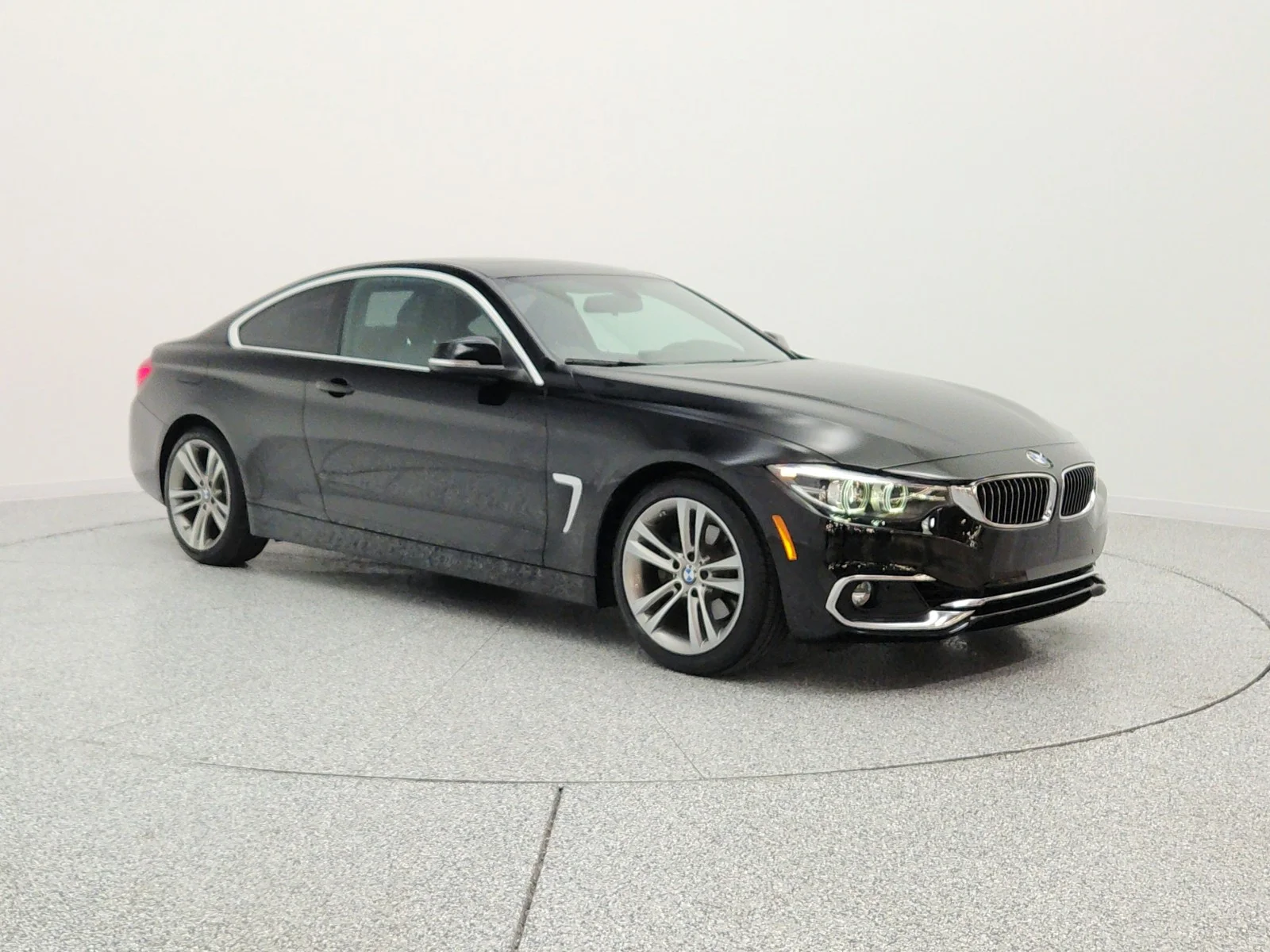 Used 2018 Jet Black BMW 430i Coupe image 3
